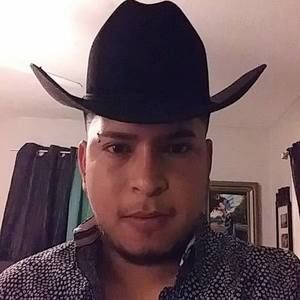 Meet your Posher, Abelardo